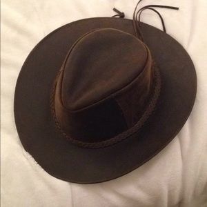 100% leather rancher cowboy hat from Ecuador